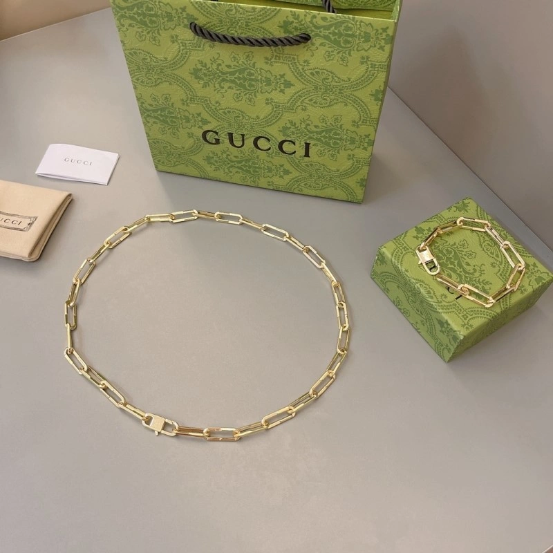Sustainable Gucci Necklaces 243012