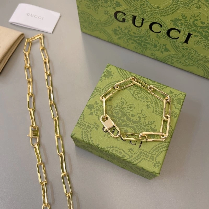 Sustainable Gucci Necklaces 243012