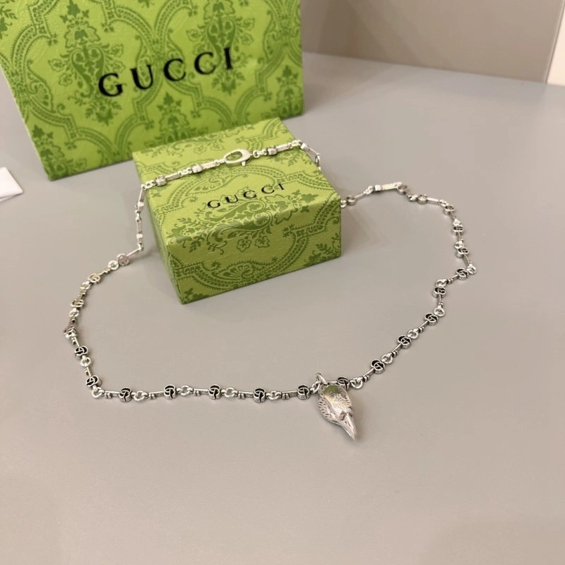 Neat Gucci Necklaces 242999
