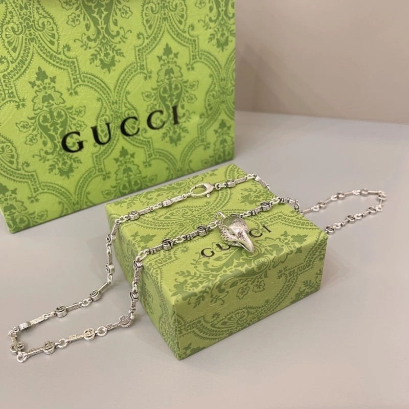 Neat Gucci Necklaces 242999