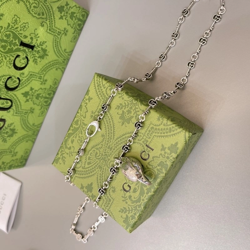 Neat Gucci Necklaces 242999