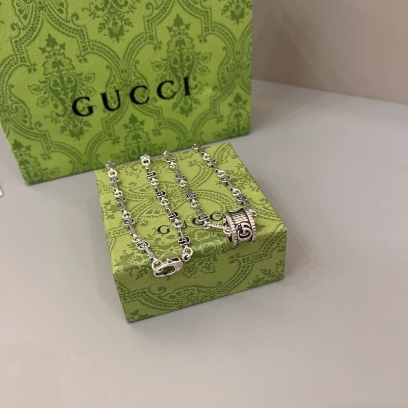 Affordable Gucci Necklaces 242996