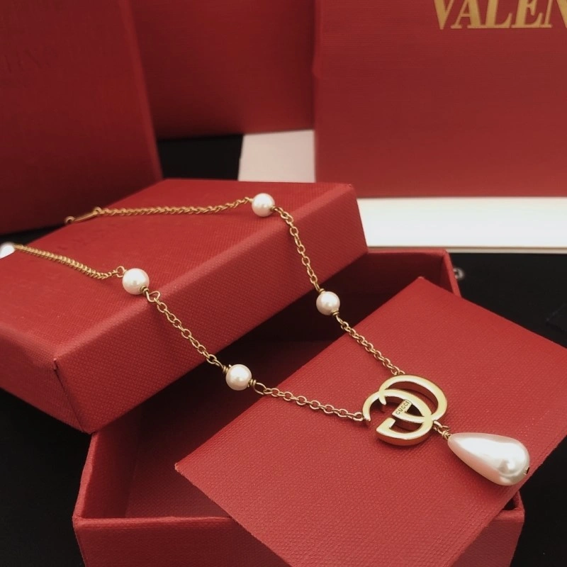 Premium Gucci Necklaces 242995