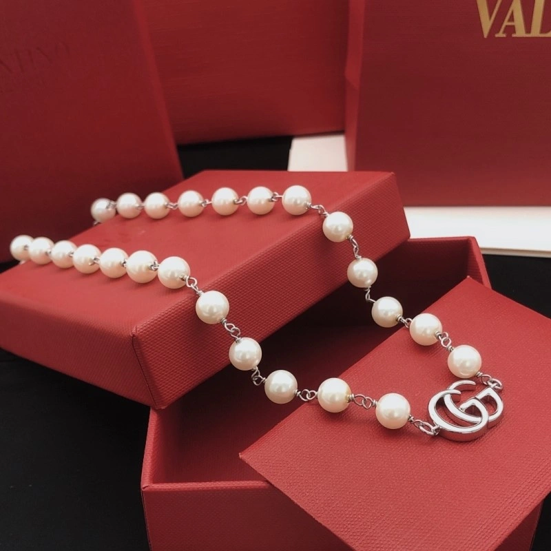 Gucci Necklaces Attractive 242992