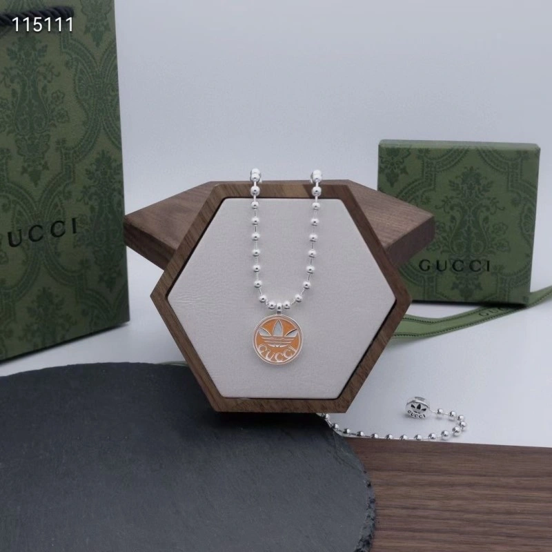 Resilient Gucci Necklaces 242957