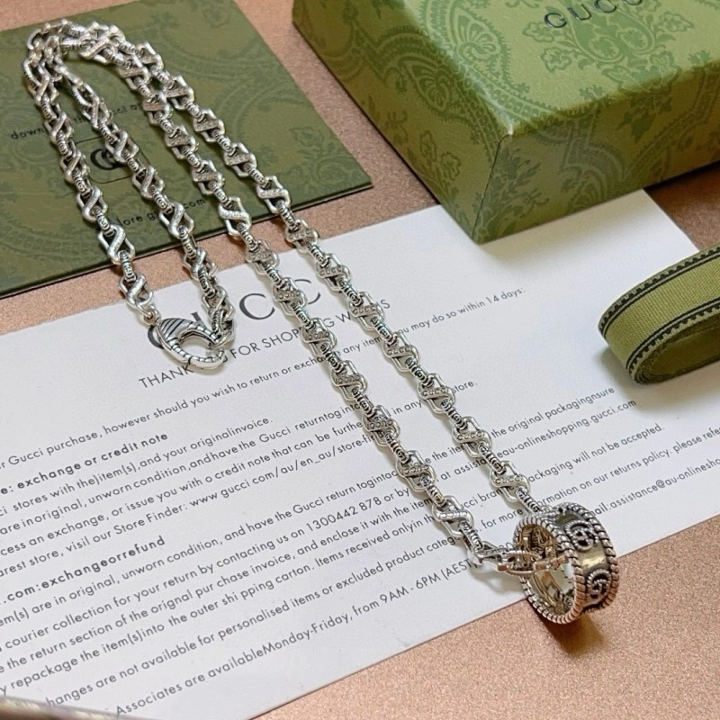 TravelReady Gucci Necklaces 242970
