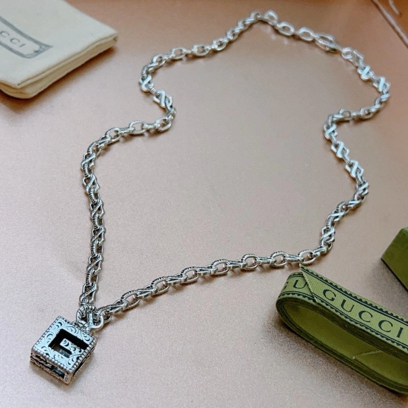 SunProtective Gucci Necklaces 242973