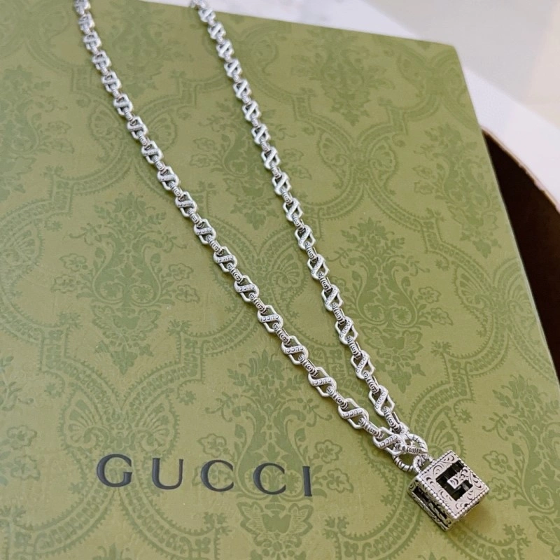 SunProtective Gucci Necklaces 242973
