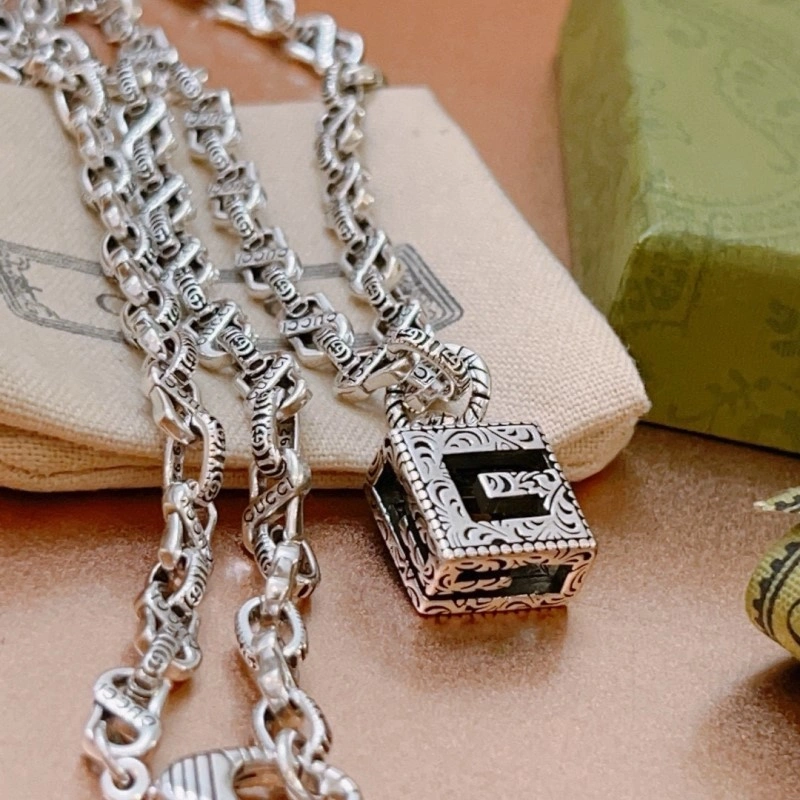 SunProtective Gucci Necklaces 242973