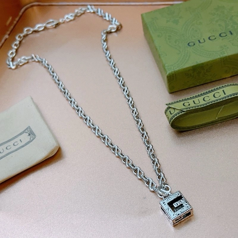 SunProtective Gucci Necklaces 242973
