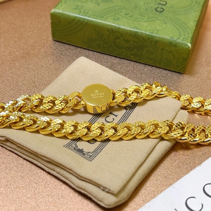 Sophisticated Gucci Necklaces 242975