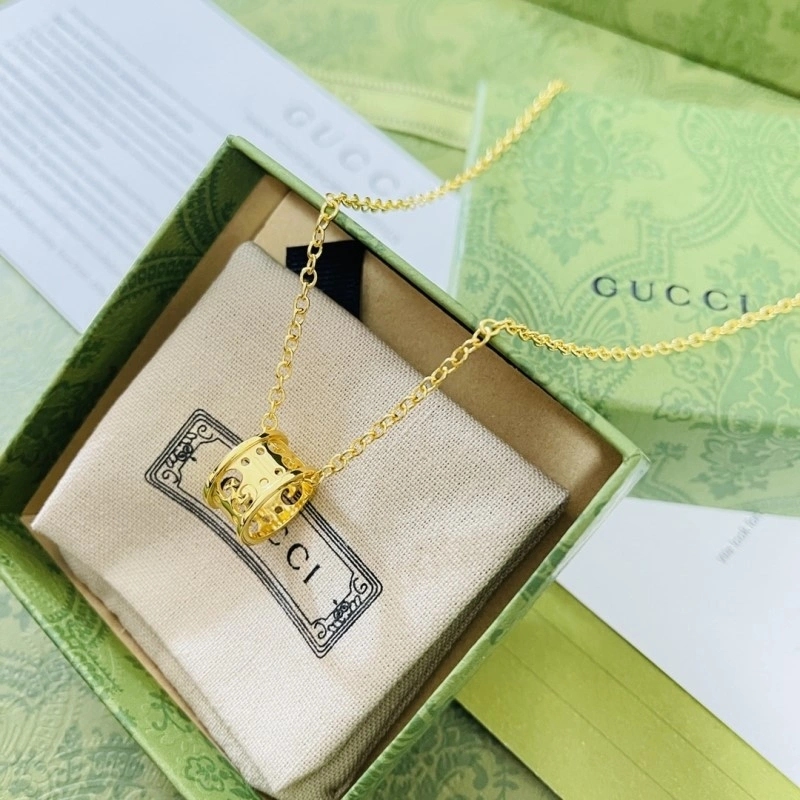 Trendsetting Gucci Necklaces 242964