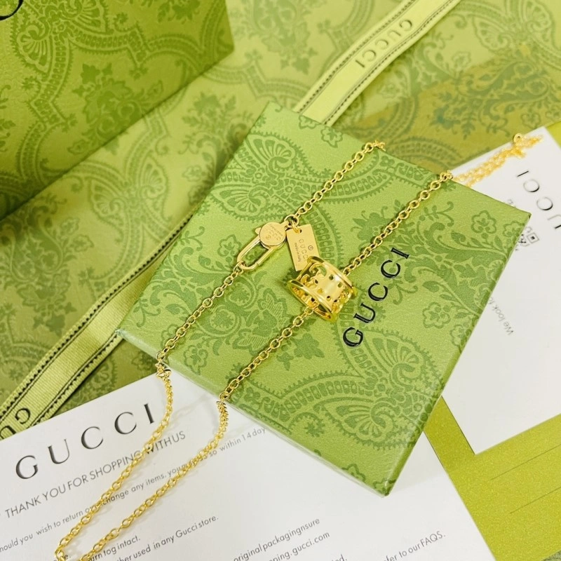 Trendsetting Gucci Necklaces 242964