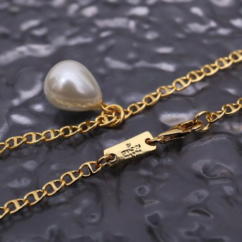 Gucci Necklaces Flexible 242948
