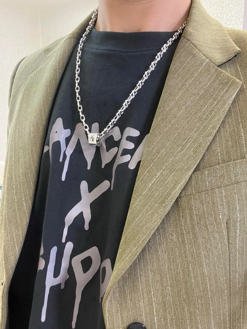 Tailored Gucci Necklaces 242944