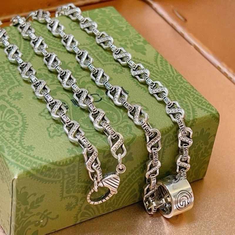 Tailored Gucci Necklaces 242944
