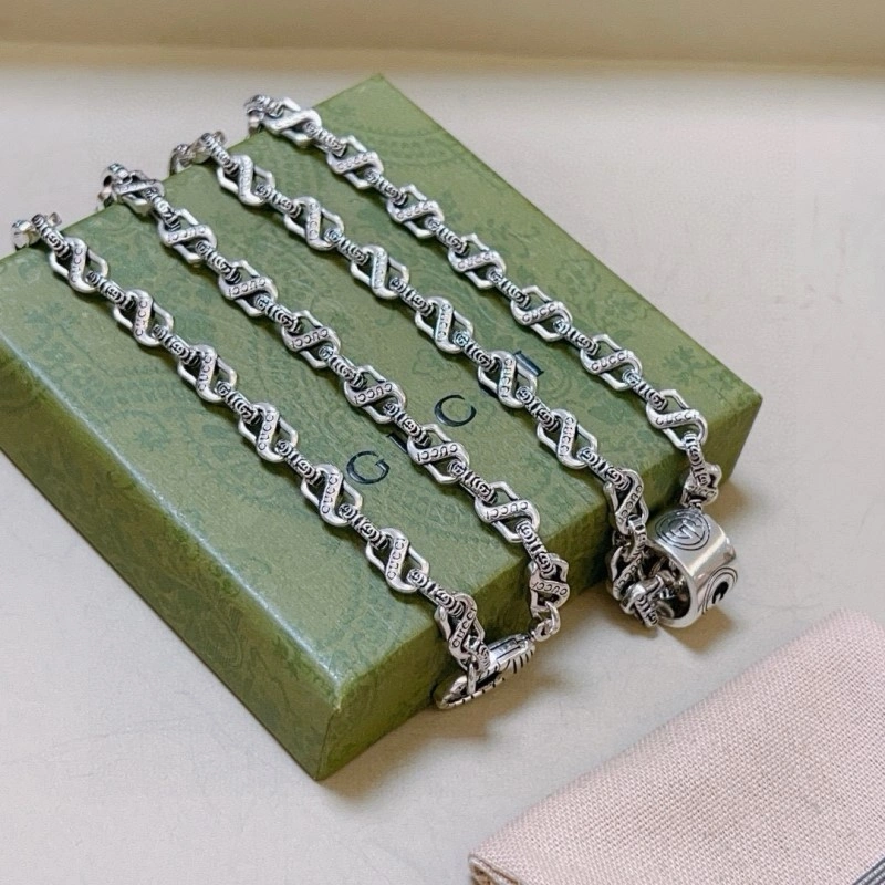 Tailored Gucci Necklaces 242944
