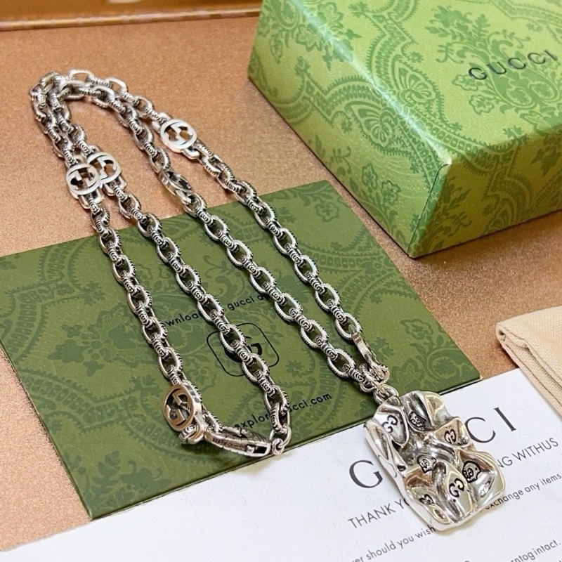 Bright Gucci Necklaces 242943