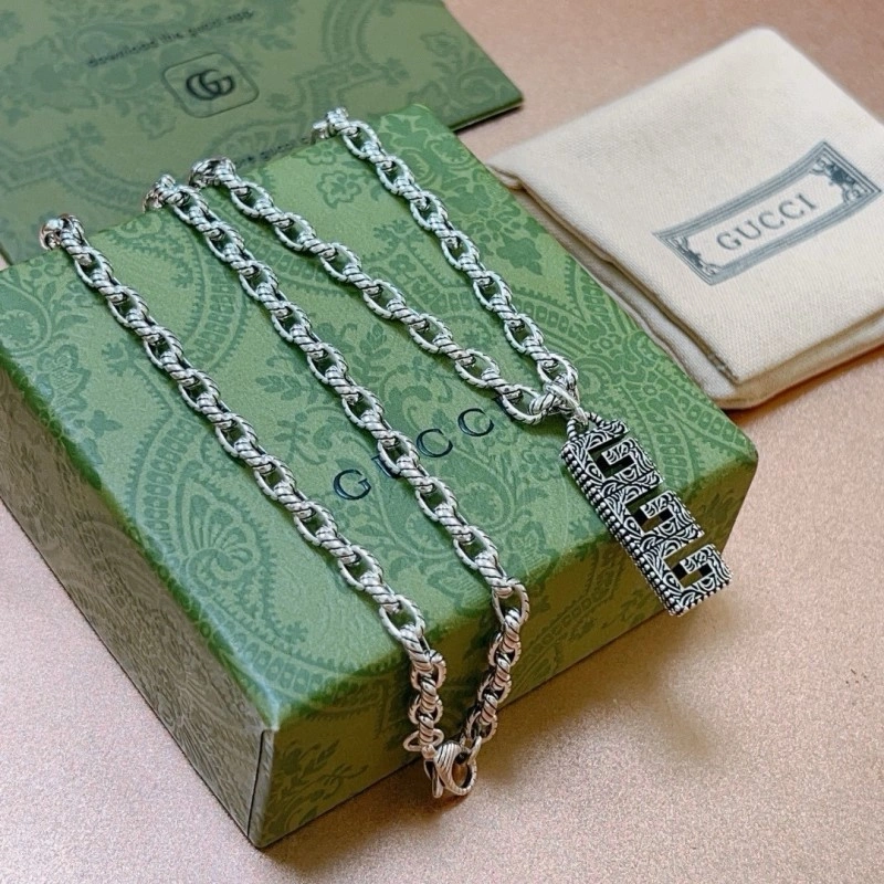 Cozy Gucci Necklaces 242935