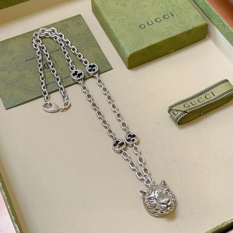 Timeless Gucci Necklaces 242932