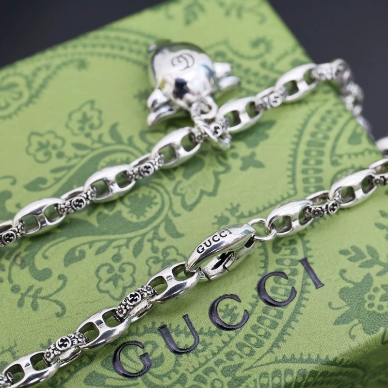Gucci Necklaces Lightweight 242923