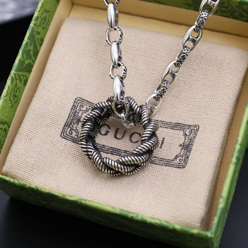 Gucci Necklaces HighQuality 242913