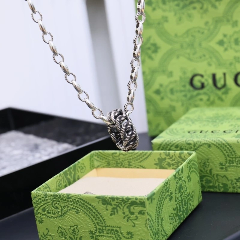 Gucci Necklaces HighQuality 242913