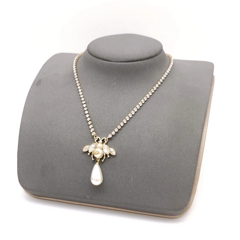 RelaxedFit Gucci Necklaces 242912