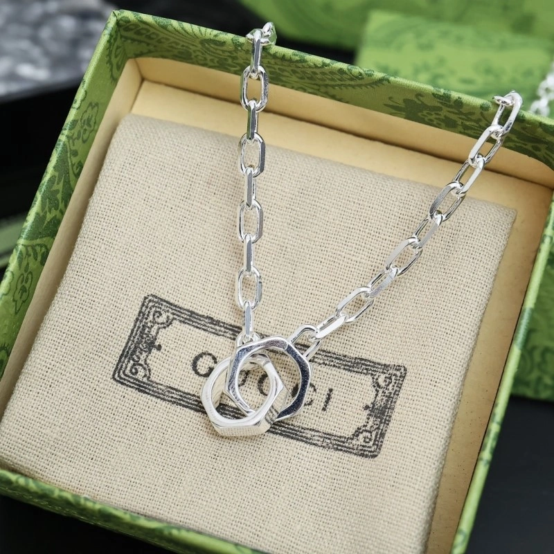 Gucci Necklaces Comfortable 242909