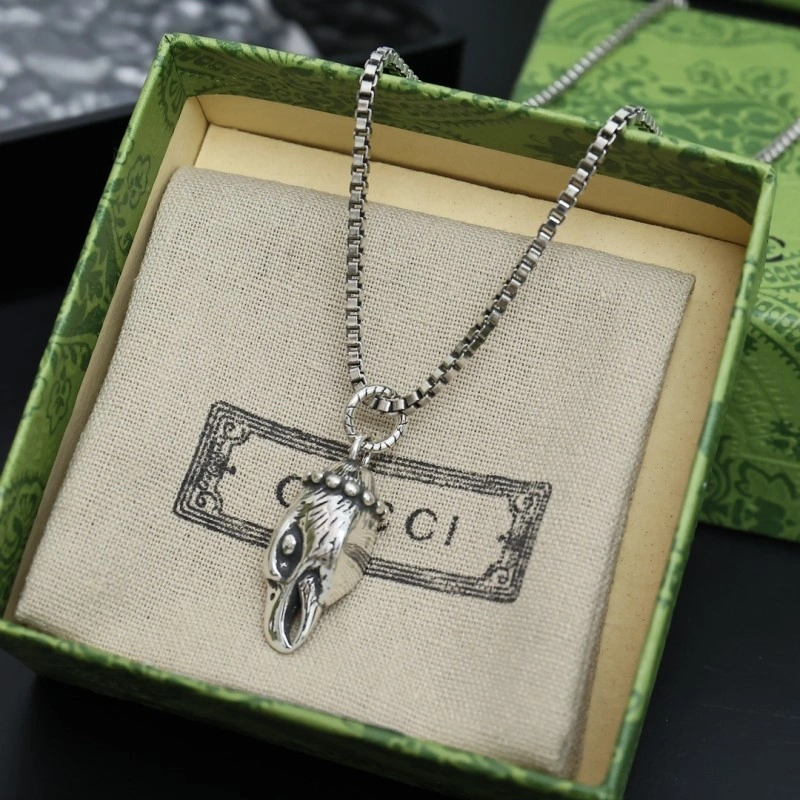 ModernLook Gucci Necklaces 242906