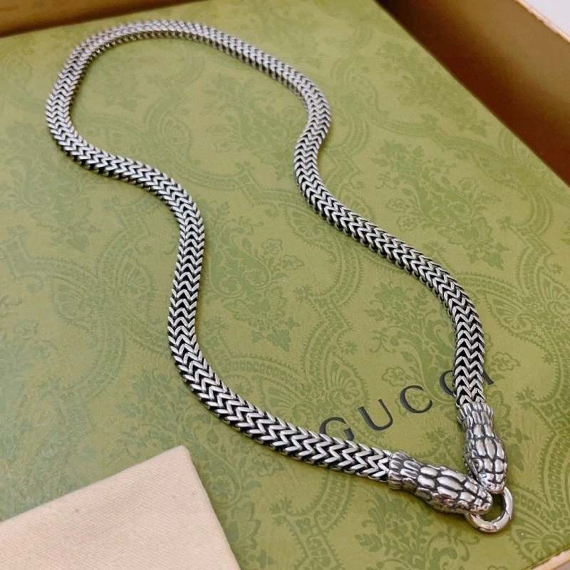 Stylish Gucci Necklaces 242905