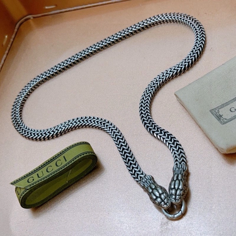 Stylish Gucci Necklaces 242905