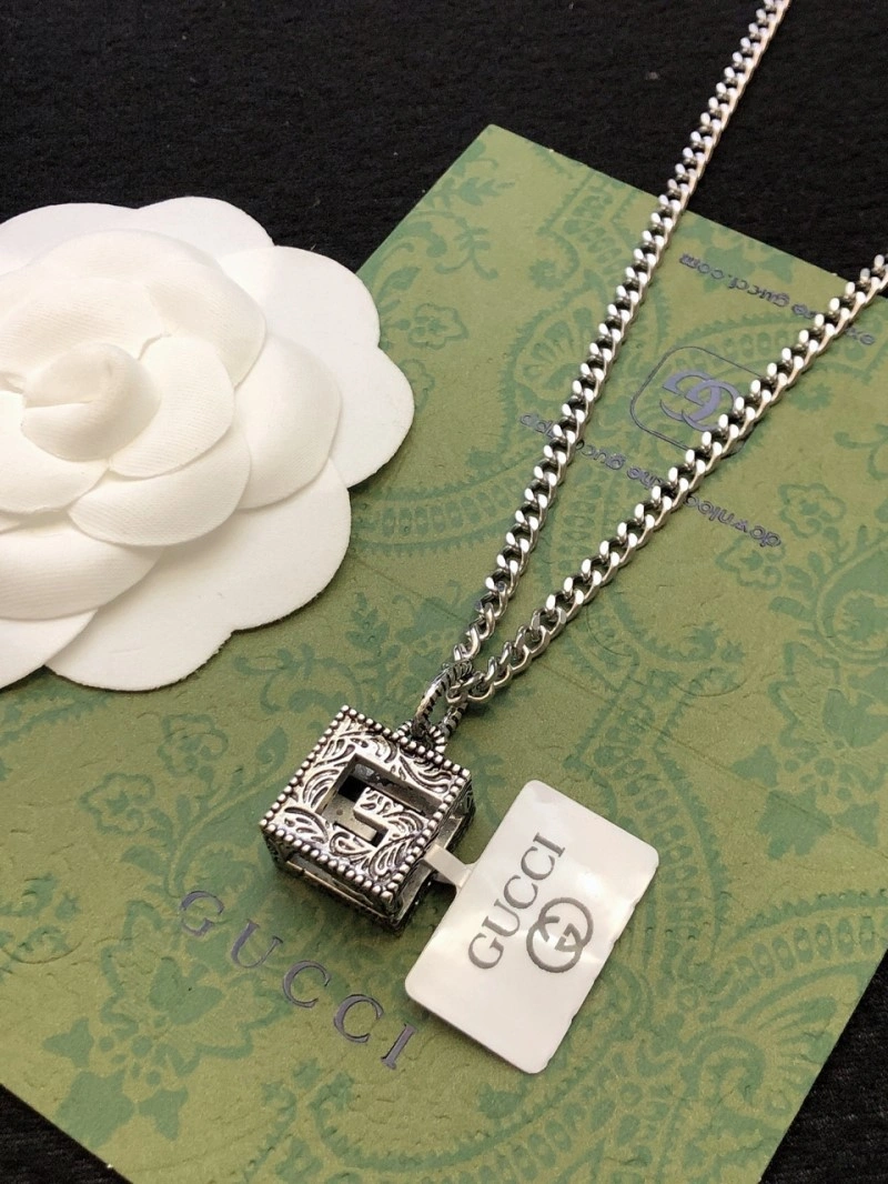 Gucci Necklaces Snug 242898