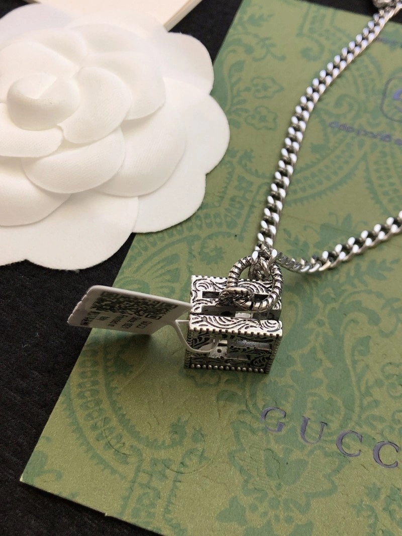 Gucci Necklaces Snug 242898