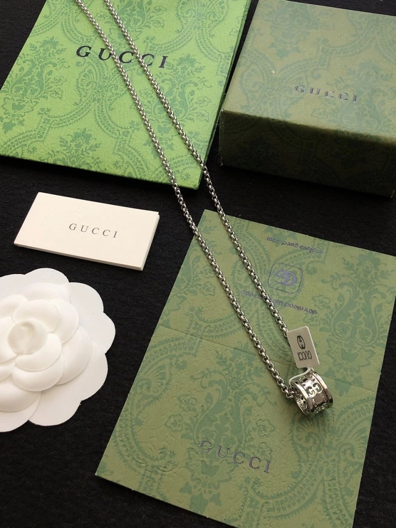 Gucci Necklaces Trendy 242892