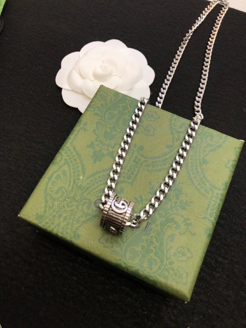 Comfortable Gucci Necklaces 242878