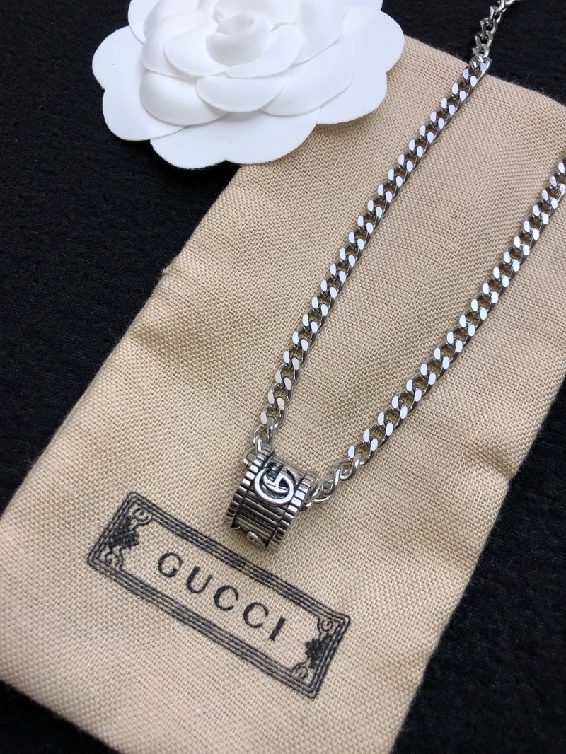 Comfortable Gucci Necklaces 242878