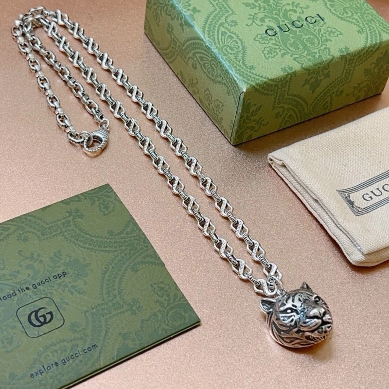 Comfortable Gucci Necklaces 242876