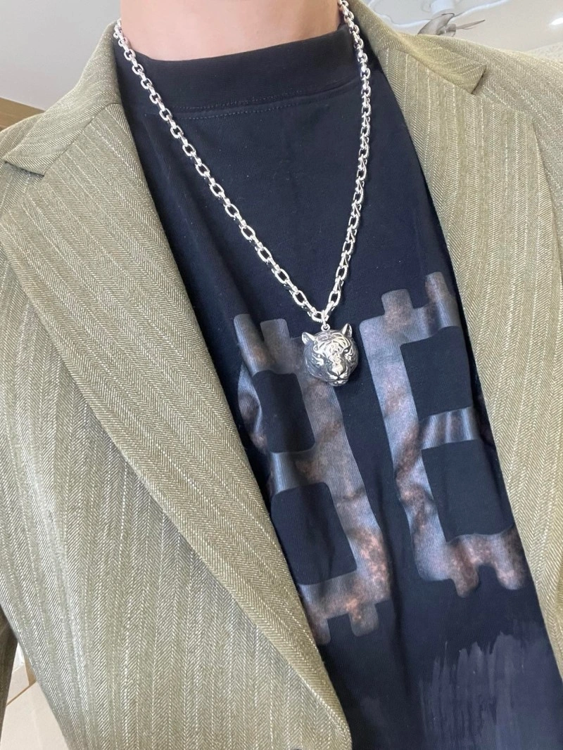 Comfortable Gucci Necklaces 242876