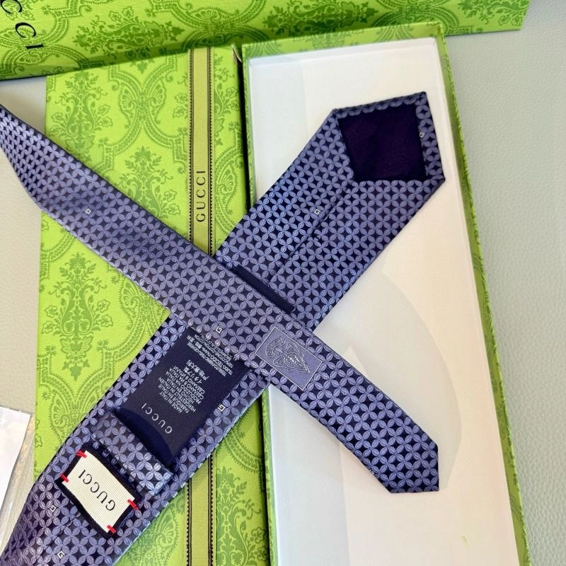 Gucci Neckties Cozy 268912