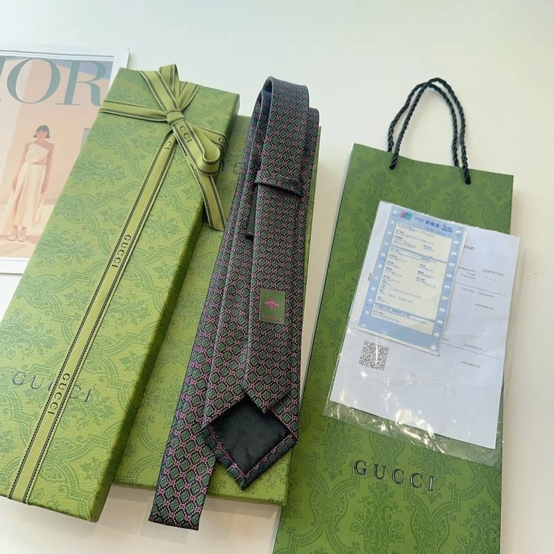 Gucci Neckties TravelReady 268901
