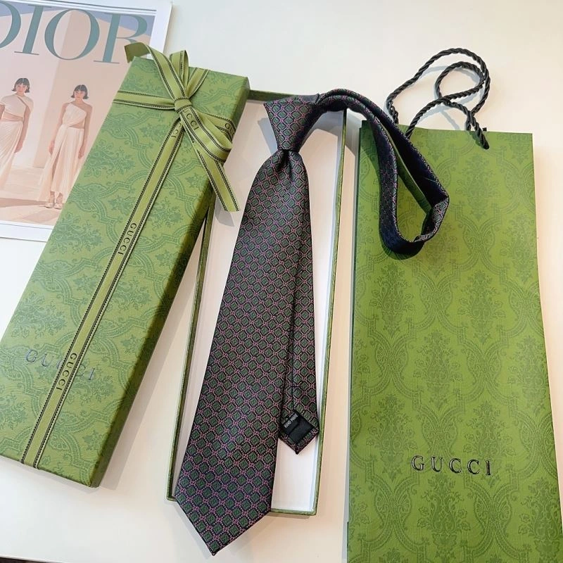 Gucci Neckties TravelReady 268901
