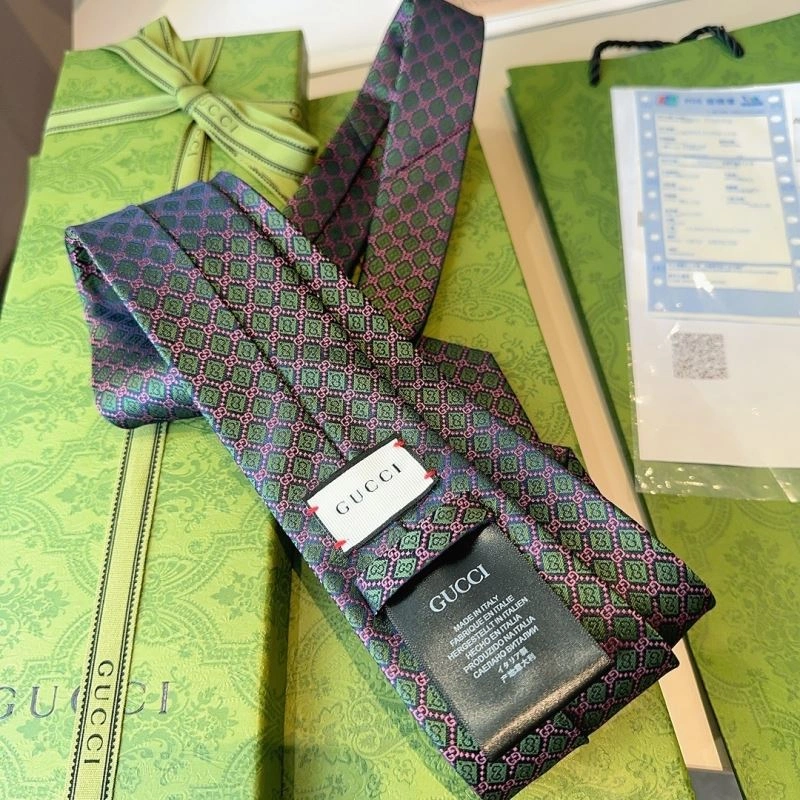 Gucci Neckties TravelReady 268901