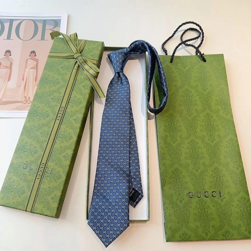 Minimalist Gucci Neckties 268902