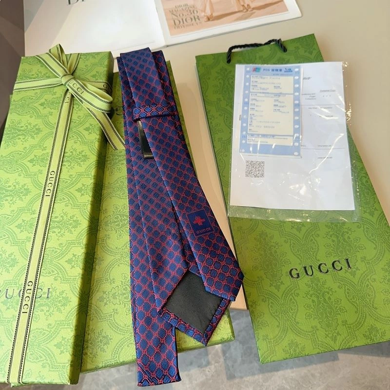 Elegant Gucci Neckties 268904