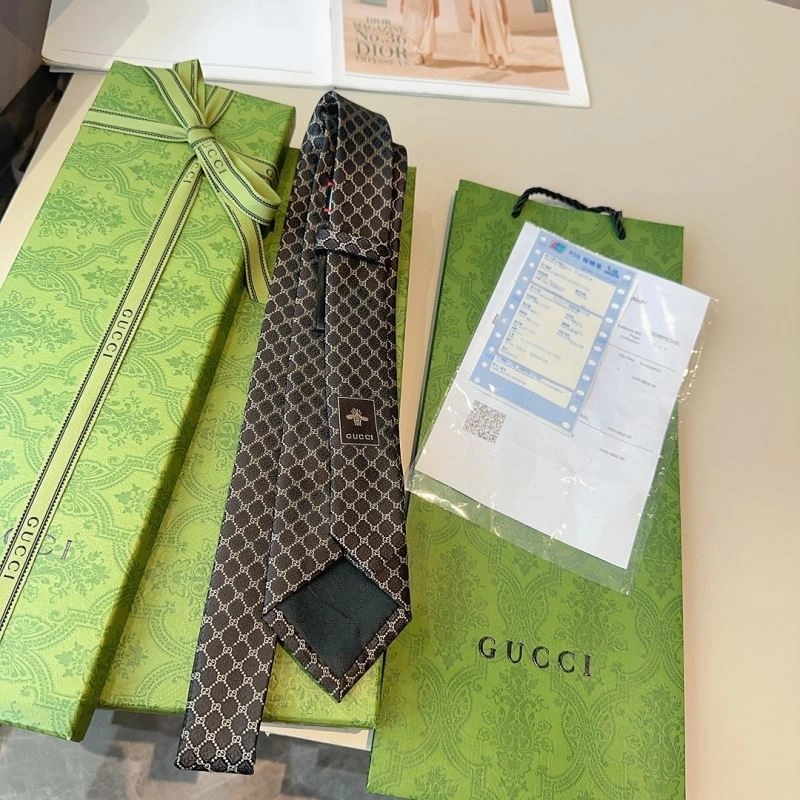 ZipUp Gucci Neckties 268914