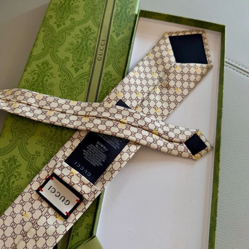 Chic Gucci Neckties 268915