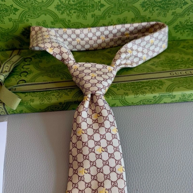 Chic Gucci Neckties 268915