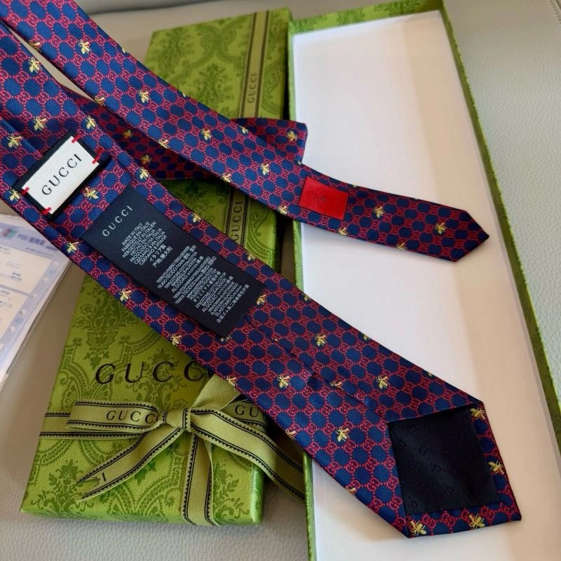 Gucci Neckties Bright 268900