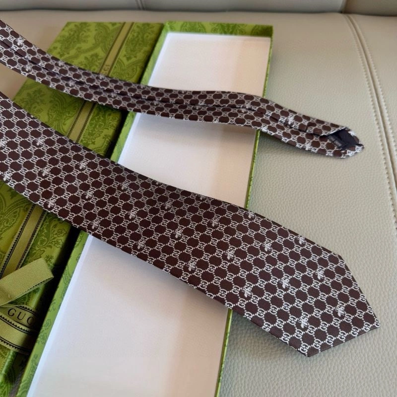 Gucci Neckties Bold 268911